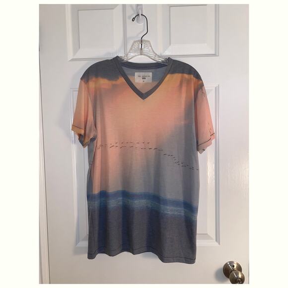 SOL ANGELES T Shirt V Neck Birds Sunset Ocean size Medium - Picture 1 of 3